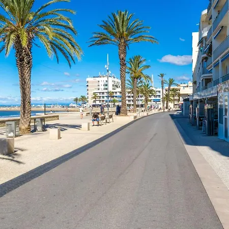 4 Pers Rdc Avec Piscines, Terrasse, Proche Et Commerces - Fr-1-307-36 Le Grau-du-Roi